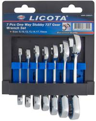 Licota Набор ключей трещоточных комбинированных коротких 72 зуба, 8-19 мм,7пр.,пластиковый держатель